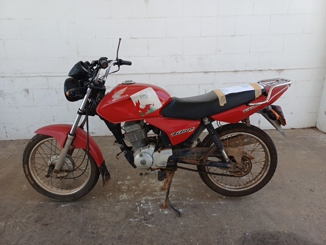 HONDA - CG 150 TITAN KS - leilão extrajudicial - TERESINA PI - lance mínimo R$ 2.500