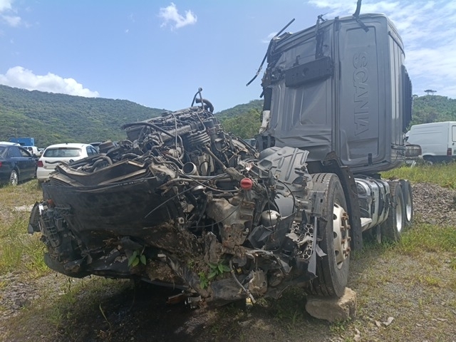 SCANIA - G370 A6X2 - leilão extrajudicial - PEDRA DE AMOLAR SC - lance mínimo R$ 64.300