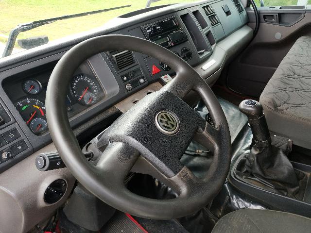 VOLKSWAGEN 24.280 CRM 6X2 - 2013/2013 — foto 5 de 40