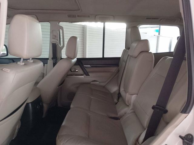 MMC PAJERO HPE 3.2 D - 2016/2017 — foto 25 de 27