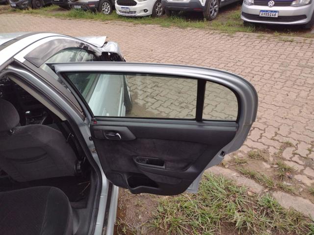 GM ASTRA ADVANTAGE 2.0 MPFI 8V FLEXPOWER 5P - 2011/2011 — foto 15 de 28