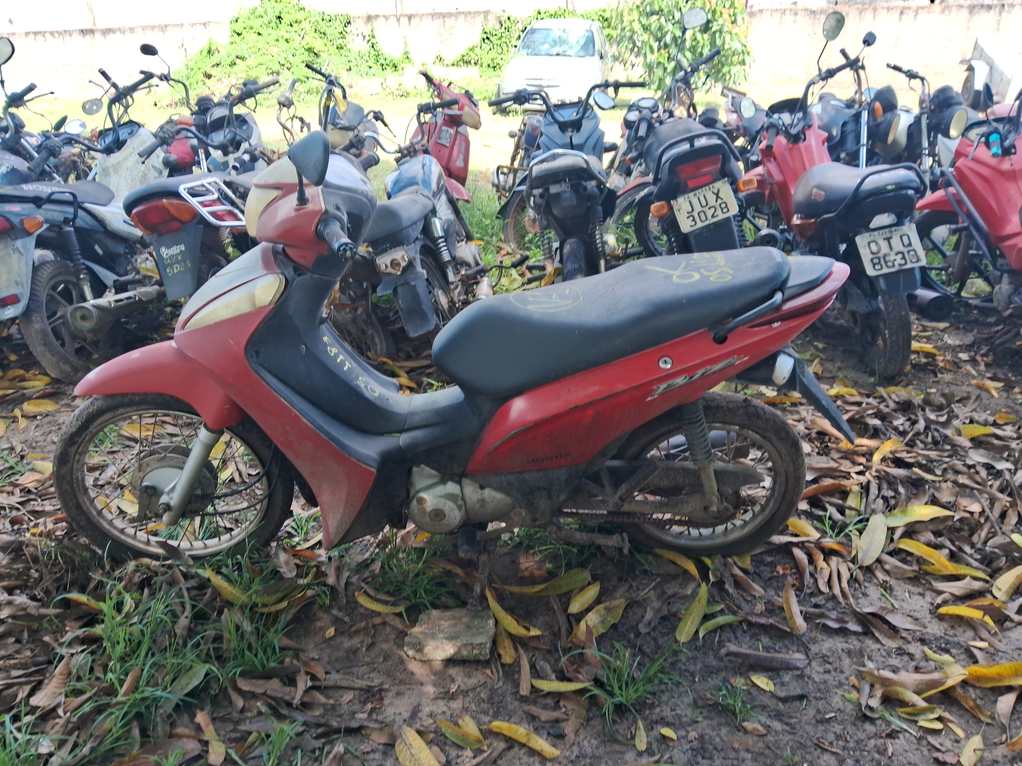 HONDA - BIZ 125 ES - leilão extrajudicial - CASTANHAL PA - lance mínimo R$ 414