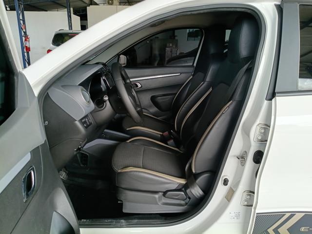 RENAULT E-KWID INTENS - 2023/2024 — foto 11 de 38