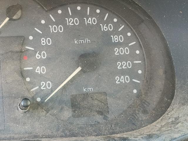 Foto 7 de 30: CLIO RN 1.0 - 2000/2001