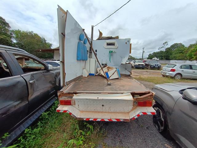TOYOTA HILUX MAIA AMB1 - 2025/2025 — foto 16 de 40