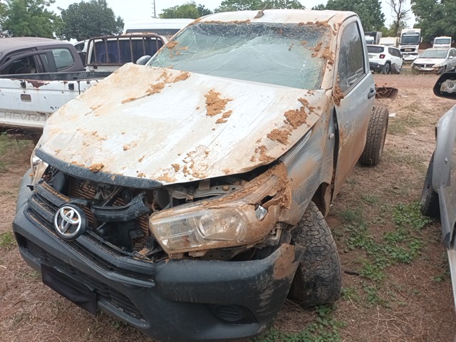 TOYOTA - HILUX CHLSTM4FD - leilão extrajudicial - IMPERATRIZ MA - lance mínimo R$ 22.300