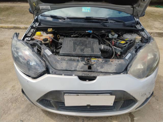 FORD FIESTA FLEX - 2012/2013 — foto 13 de 40