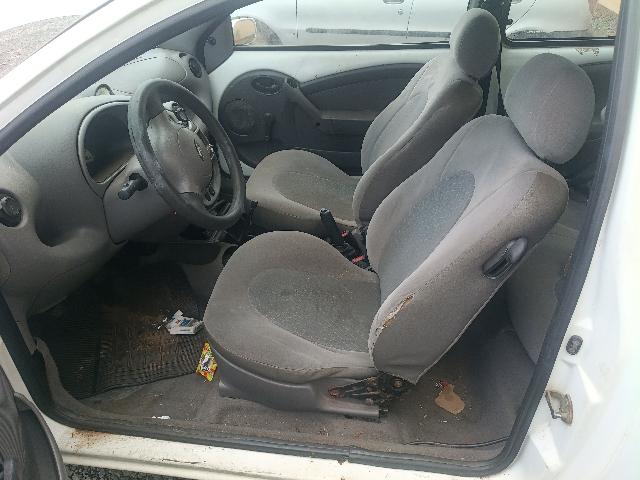 Foto 11 de 34: KA GL - 2000/2000