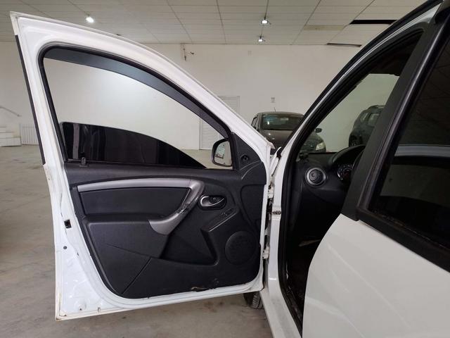 RENAULT LOGAN EXP 1016V - 2013/2013 — foto 12 de 35