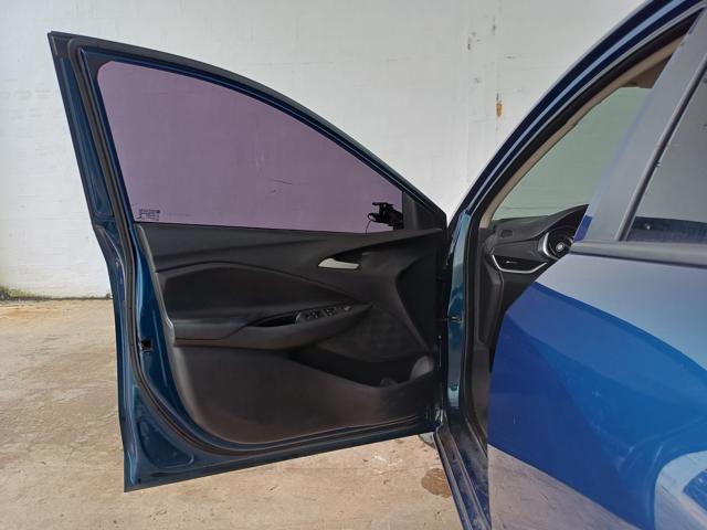 CHEVROLET ONIX 10TMT LTZ - 2021/2021 — foto 13 de 27