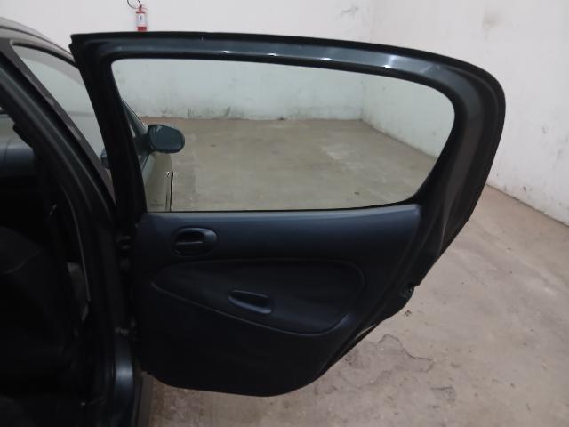 PEUGEOT 207PASSION XR S - 2009/2010 — foto 19 de 40