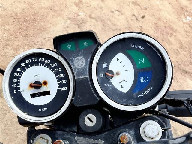 Foto 6 de 10: YBR 125E - 2002/2002