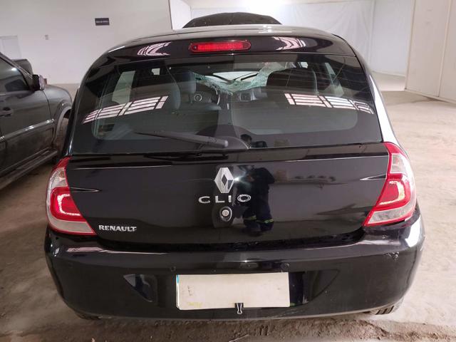 RENAULT CLIO EXP1016VH - 2013/2014 — foto 23 de 37