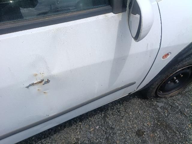 Foto 32 de 34: KA GL - 2000/2000