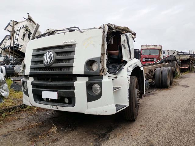 VOLKSWAGEN 24.280 E CONSTELLATION 6X - 2014/2014
