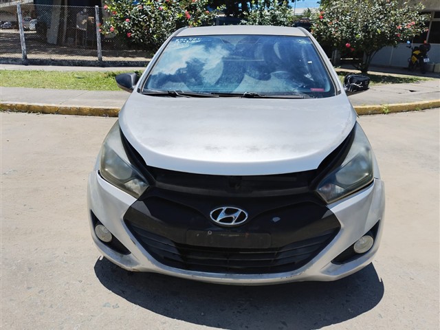 HYUNDAI HB20 1.6A COMF - 2014/2015 — foto 9 de 40