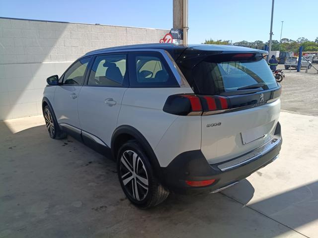 PEUGEOT 5008 GRIFFE AT - 2018/2019 — foto 3 de 27