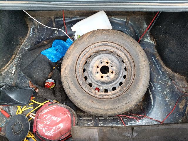 Foto 37 de 60: GOL 16V PLUS - 2001/2001