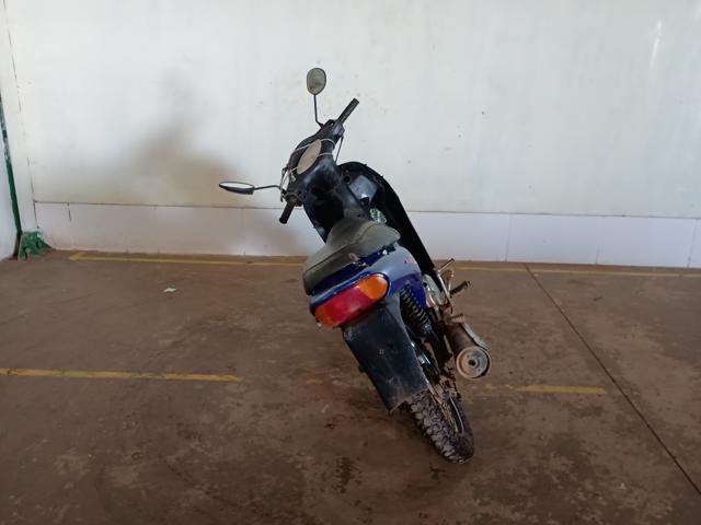 HONDA C100 BIZ - 2004/2004 — foto 4 de 13