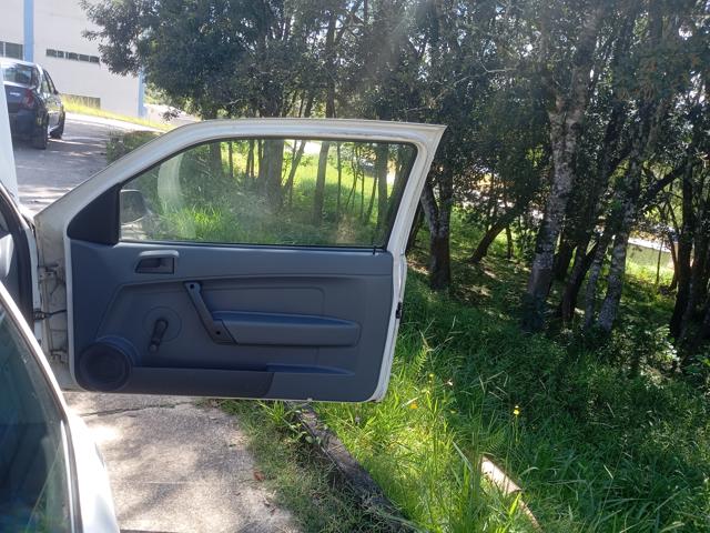 VOLKSWAGEN GOL 1.0 - 2006/2006 — foto 23 de 39