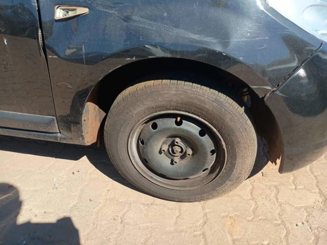 RENAULT SANDERO EXP1016V - 2010/2010 — foto 23 de 26