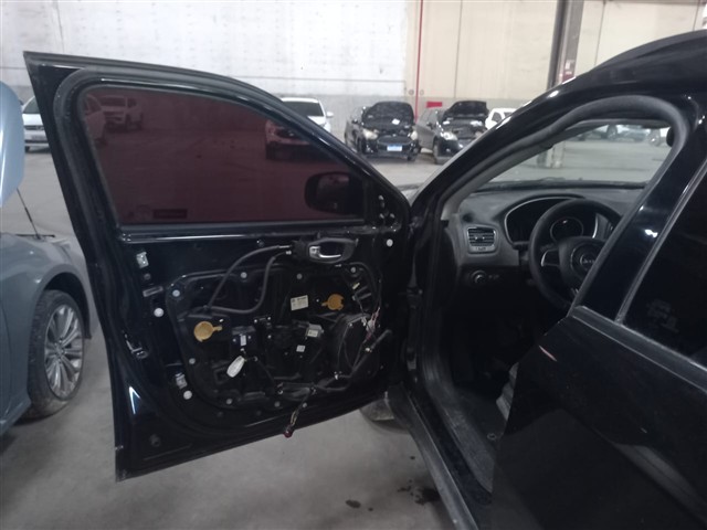 JEEP COMPASS LONGITUDE D - 2018/2018 — foto 38 de 40