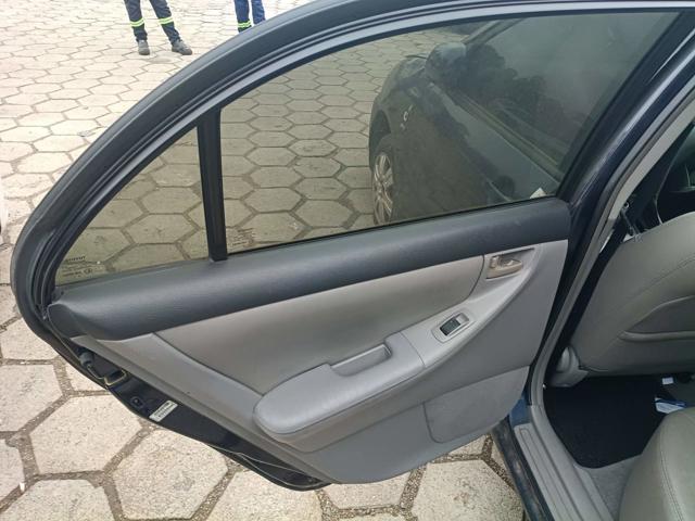TOYOTA COROLLA XLI16VVT - 2005/2006 — foto 29 de 38