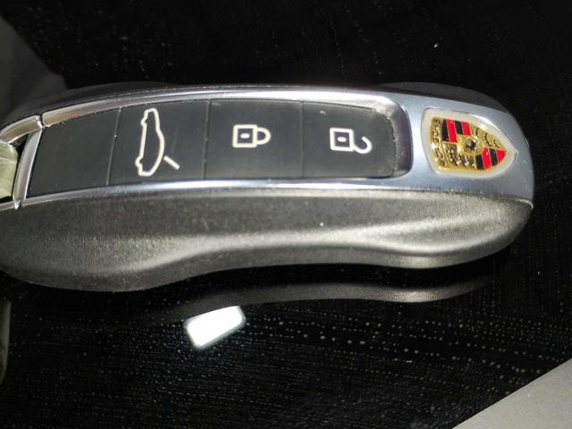 Foto 38 de 50: PANAMERA 4EHYB - 2023/2023