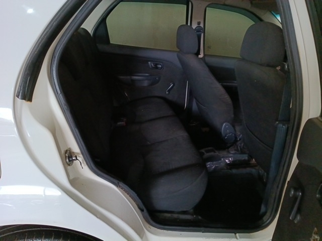 FIAT SIENA EL FLEX - 2011/2012 — foto 14 de 31