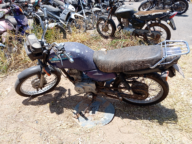 HONDA - CG 125 TITAN - leilão extrajudicial - TIANGUÁ CE - lance mínimo R$ 500