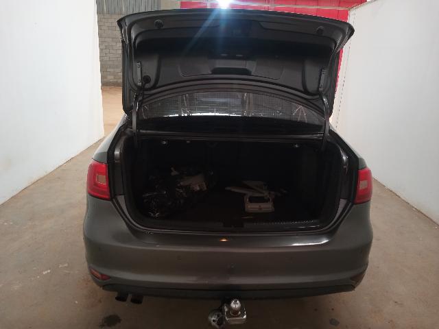 Foto 22 de 45: JETTA 2.0 - 2011/2012