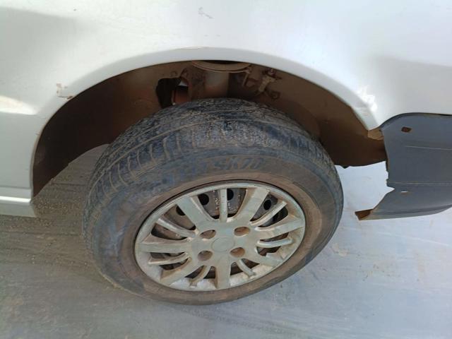 FIAT UNO MILLE ECONOMY - 2012/2013 — foto 10 de 24