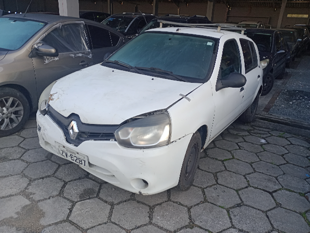 Renault Clio Exp1016vh 2015 em leilão