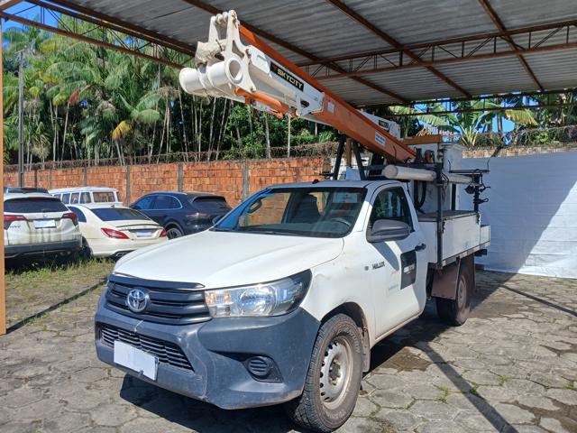 Toyota Hilux Cslstm4fd Hilux CS 4x4 2.8 TDI Diesel Mec.