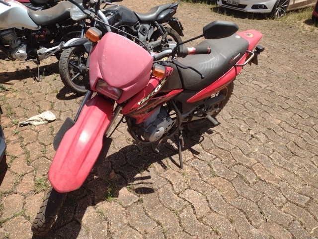 HONDA - NXR150 BROS KS - leilão extrajudicial - SAMAMBAIA DF - lance mínimo R$ 3.700