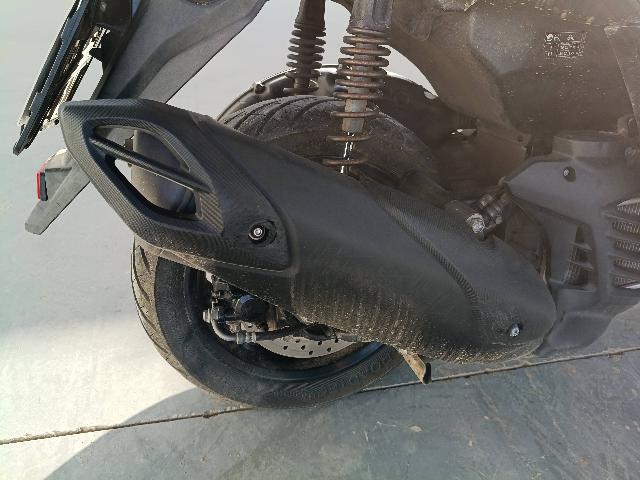 YAMAHA NMAX 160 - 2022/2022 — foto 13 de 14