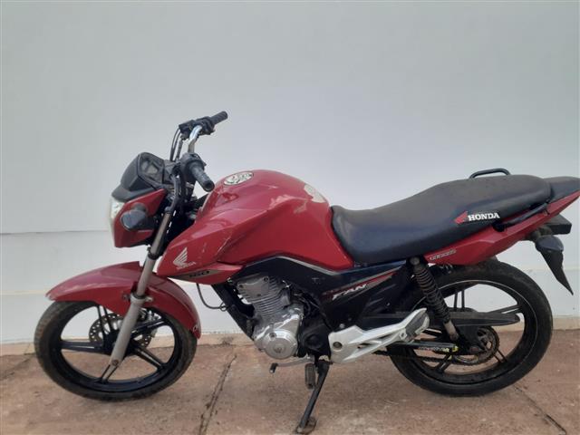 HONDA - CG 160 FAN ESDI - leilão extrajudicial - PRESIDENTE DUTRA MA - lance mínimo R$ 2.900