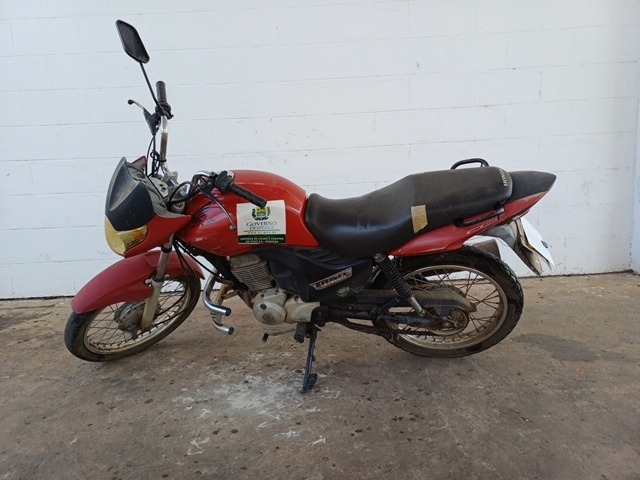 HONDA - CG150 TITAN MIX ES - leilão extrajudicial - TERESINA PI - lance mínimo R$ 2.300