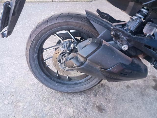 BAJAJ DOMINAR D400 - 2025/2025 — foto 14 de 21