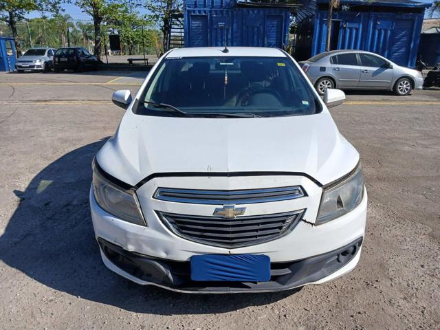CHEVROLET PRISMA 1.4AT LT - 2016/2016 — foto 16 de 35