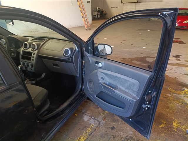 FORD FIESTA SEDAN1.6FLEX - 2012/2013 — foto 21 de 40