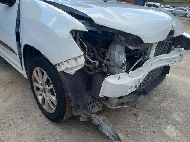 RENAULT SANDERO ZEN10MT - 2020/2021 — foto 30 de 40