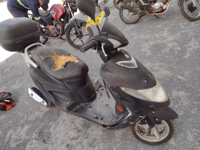 SUZUKI - AN125 - leilão extrajudicial - SAMAMBAIA DF - lance mínimo R$ 2.500