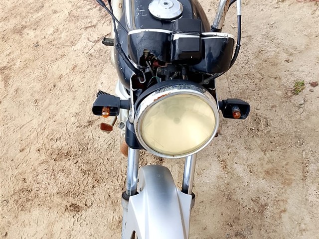Foto 5: YBR 125E - 2002/2002