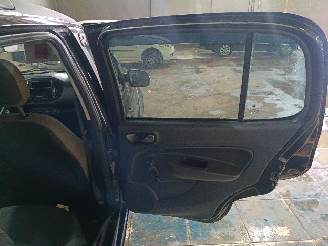 FIAT UNO WAY 1.3 E - 2017/2017 — foto 15 de 24