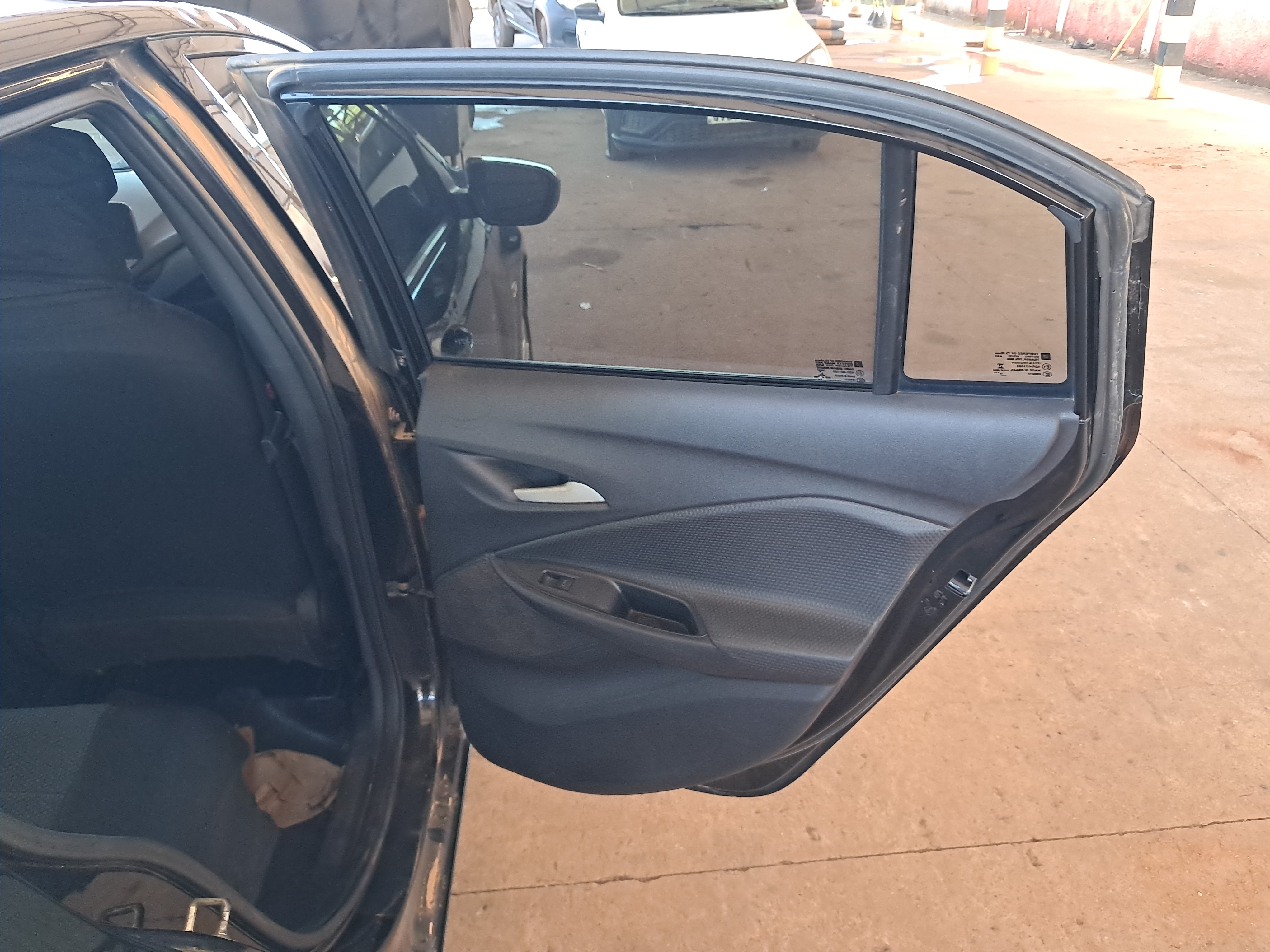 CHEVROLET ONIX 10TAT LT1 - 2020/2020 — foto 15 de 29