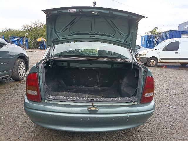 Foto 22 de 30: CORSA GLS - 1999/1999