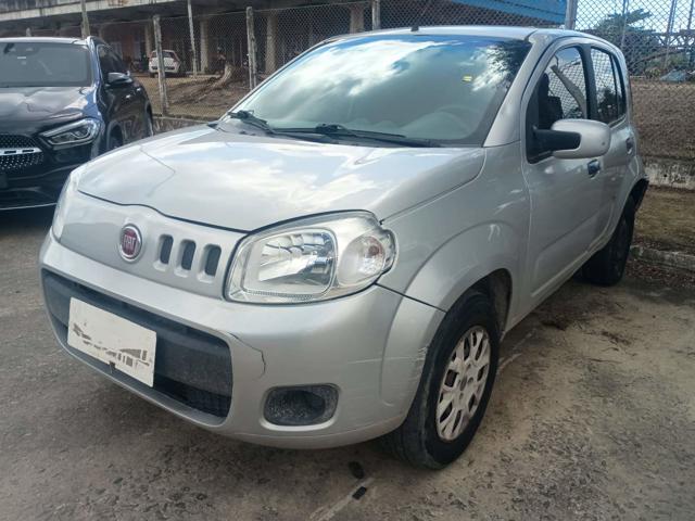 FIAT UNO VIVACE 1.0 - 2014/2015