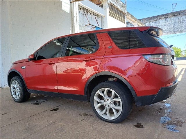 LAND ROVER DISC SPT SI4 HSE 7L - 2016/2016 — foto 4 de 27