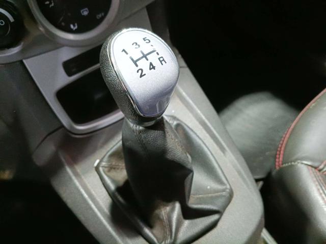 FORD FIESTA 1.6 16V FLEX AUT. 5P - 2015/2016 — foto 10 de 40